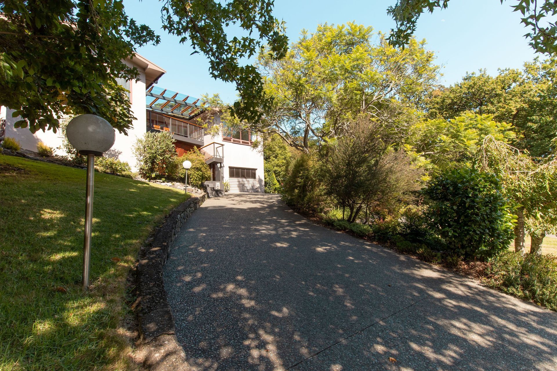The driveway at Melrose Ave in Nelson was a complete revamp of an old, decaying drive.