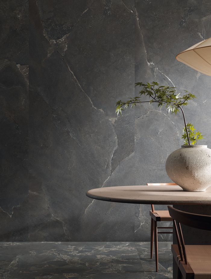 Unique Infinity in black.