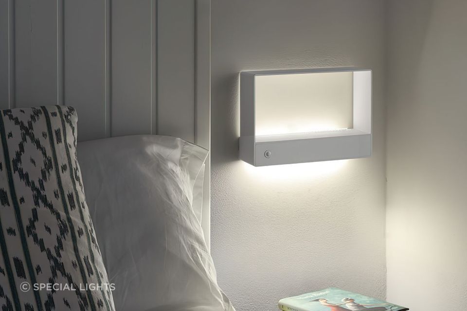 Kira A/01 Wall Light
By Special Lights