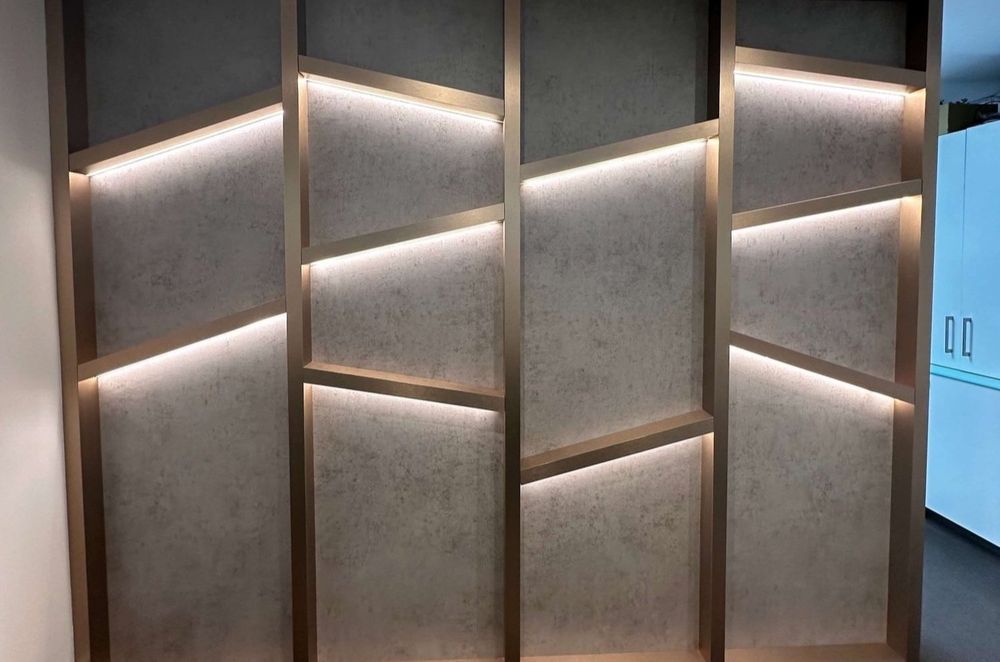 LaminateLightFeatureWall.jpg