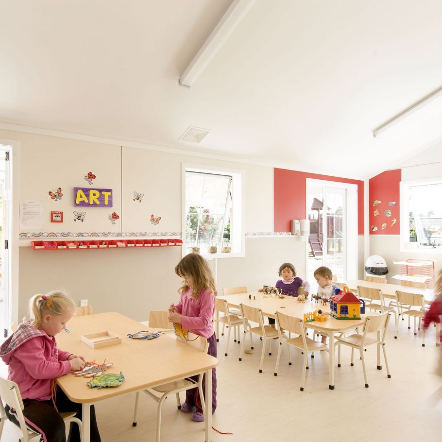 The value of powder coating: a better, more sustainable way to ‘paint’ engineered wood and plasterboard building materials