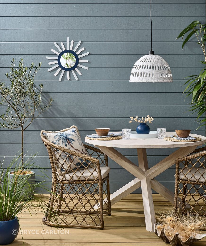 Coastal outdoor colour scheme by Melle Van Sambeek