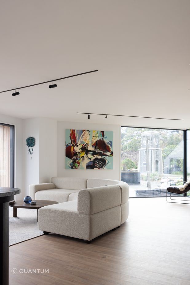 After browsing through a few options, Michelle landed on WISE Wood in Contempo Copper, chosen for its rich colour that would complement the home’s other finishes well.