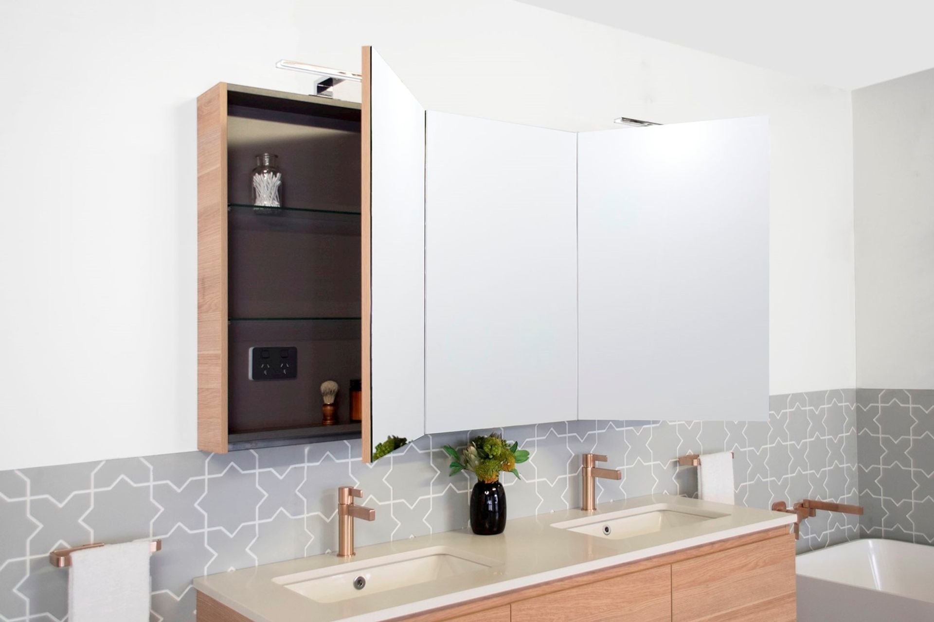 With concealed LED lighting, the Moonlight Mirrored Cabinet provides an ambient glow to uplift the atmosphere and provide clarity.