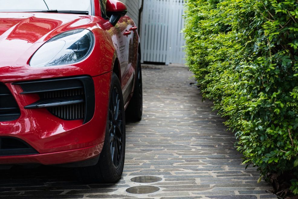 Natural-Stone-Trends-in-Cobblestone-Driveways10.jpg
