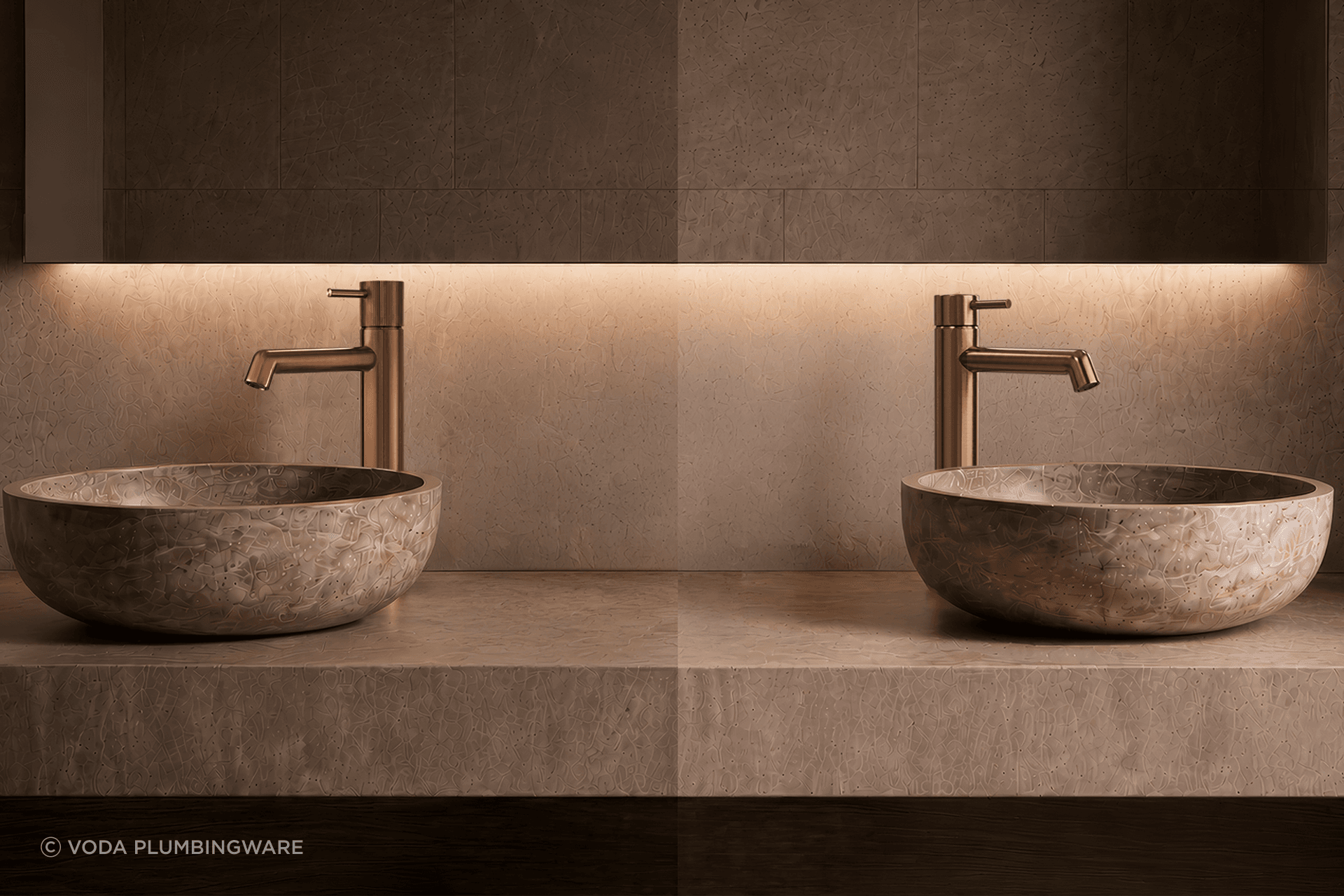 Onyxtwo-handle-dual-sinksVOX22Brushed-Bronze-v3.png