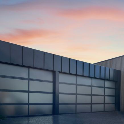 Advice from the experts: how to choose the right garage door for your home