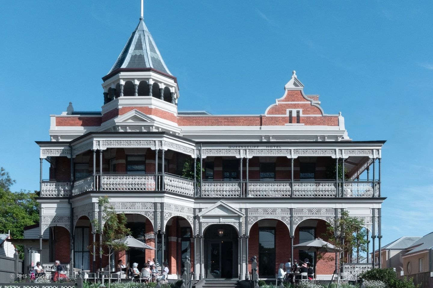 QUEENSCLIFFHOTELPROJECTRMSTRADERSNATURALSTONESUPPLIERMELBOURNE-11-ap-compressed.jpg