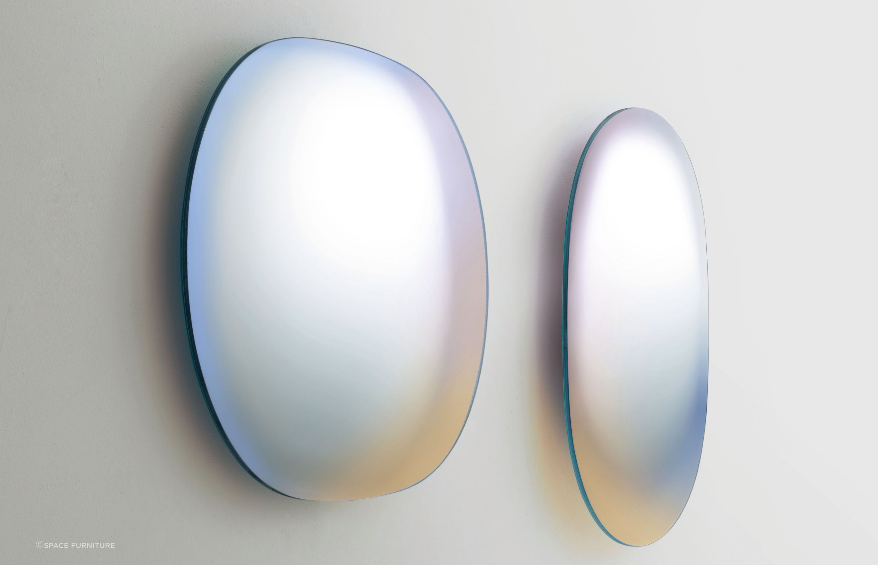 Shimmer | Mirror
By Space Furniture