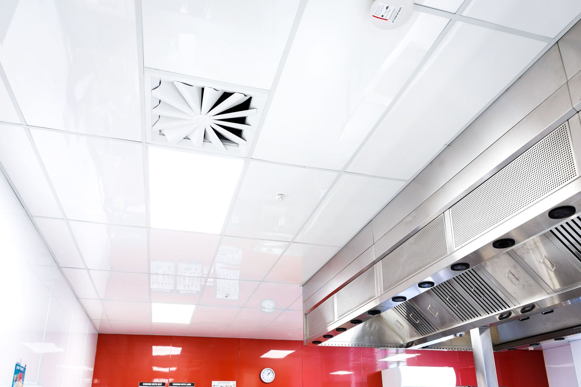 Ideal in a commercial kitchen setting, Fenta ceiling tiles are completely impervious to steam, grease and moisture.