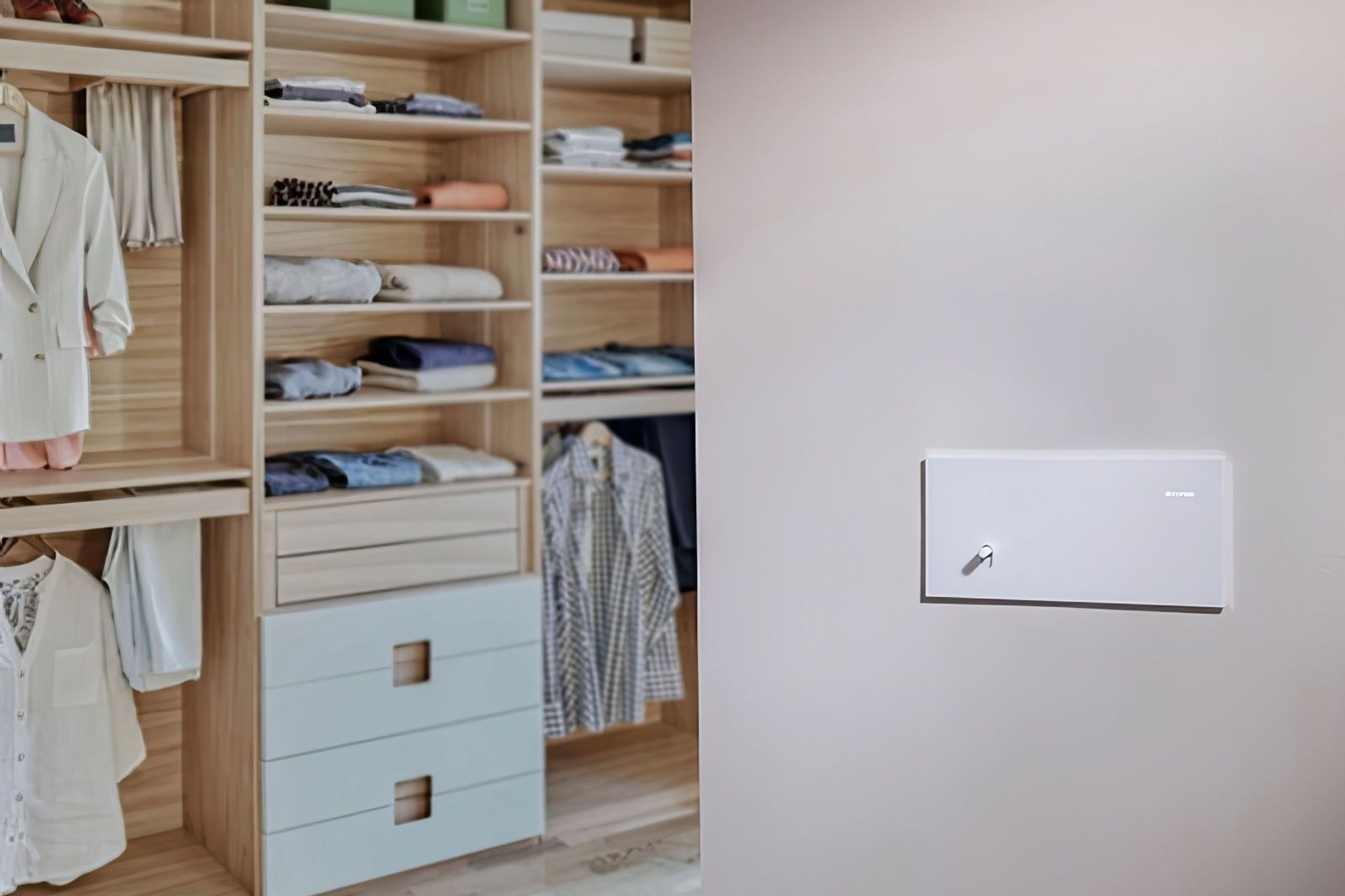 Scaledregent-homes-and-clipsal-solis-module-1-image-2-art-scale-200x-v2.jpg