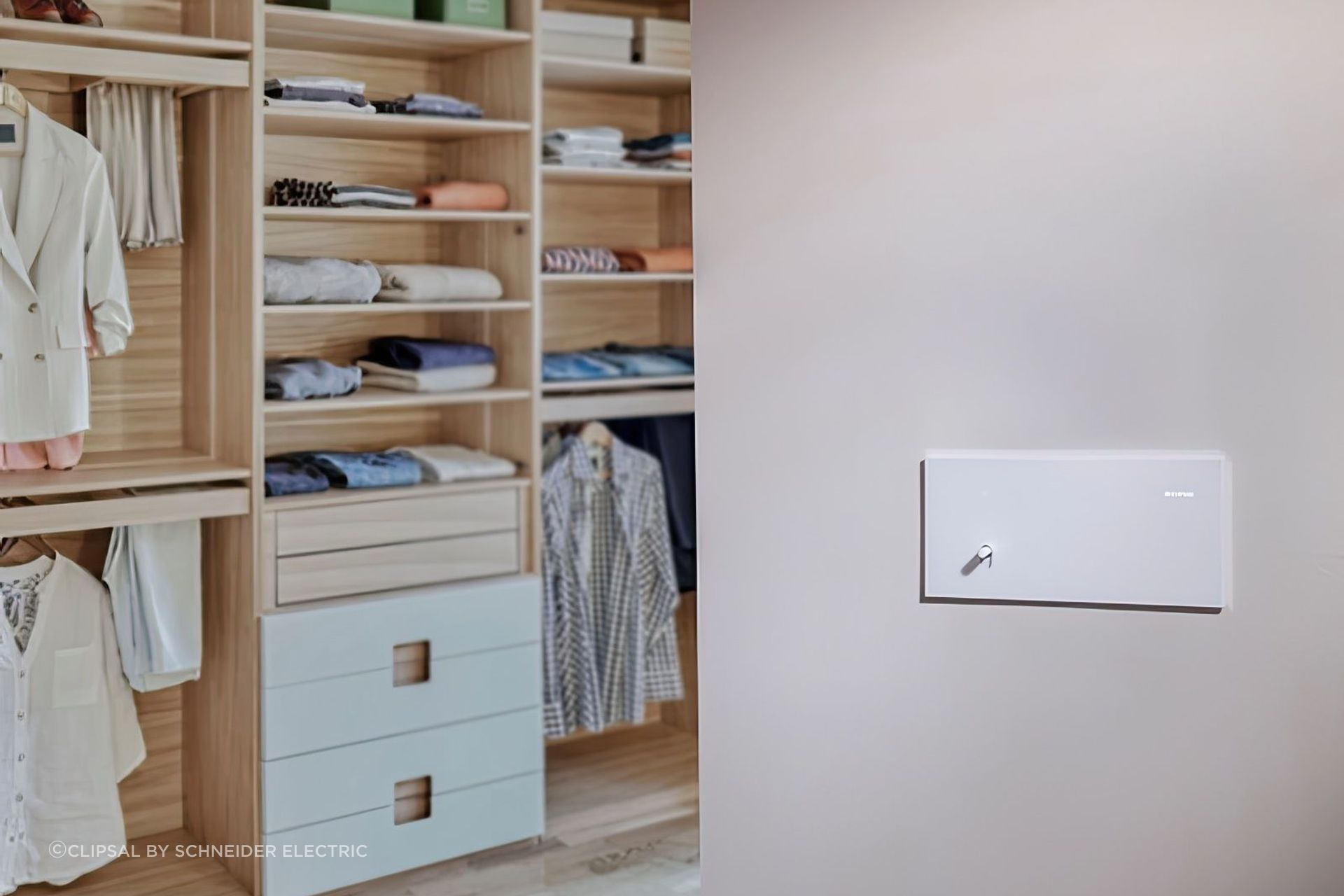 Scaledregent-homes-and-clipsal-solis-module-1-image-2-art-scale-200x.jpg