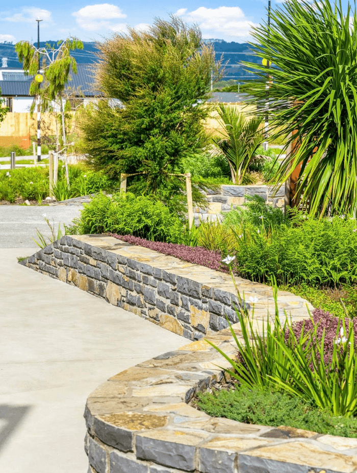 A close up view of the stonework.