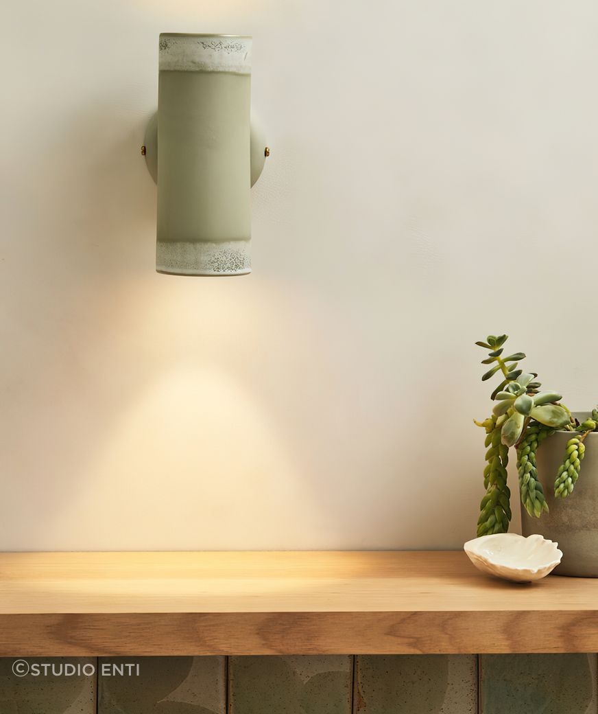 StudioEnti28EOSbathroom-gigapixel-standard-scale-200x-v2.jpg