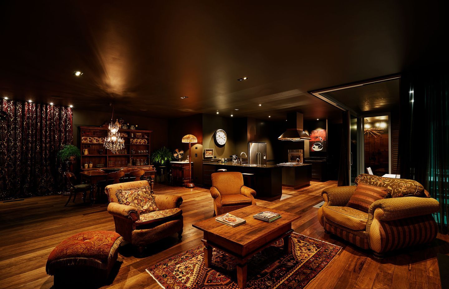 The ultimate bespoke lighting showroom experience
