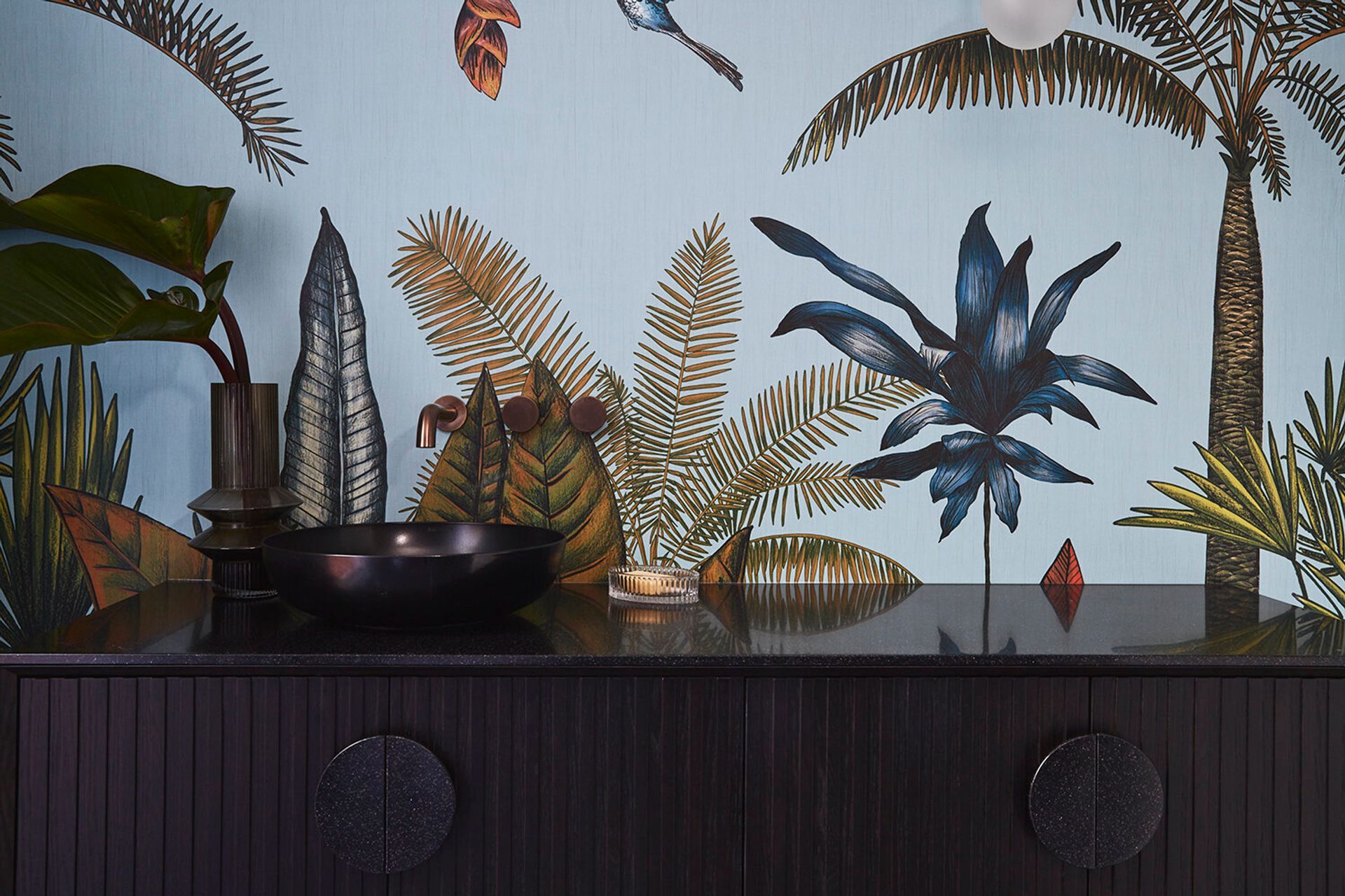 An exquisite use of tropical wallpaper in this Balmoral Bathrooms project.