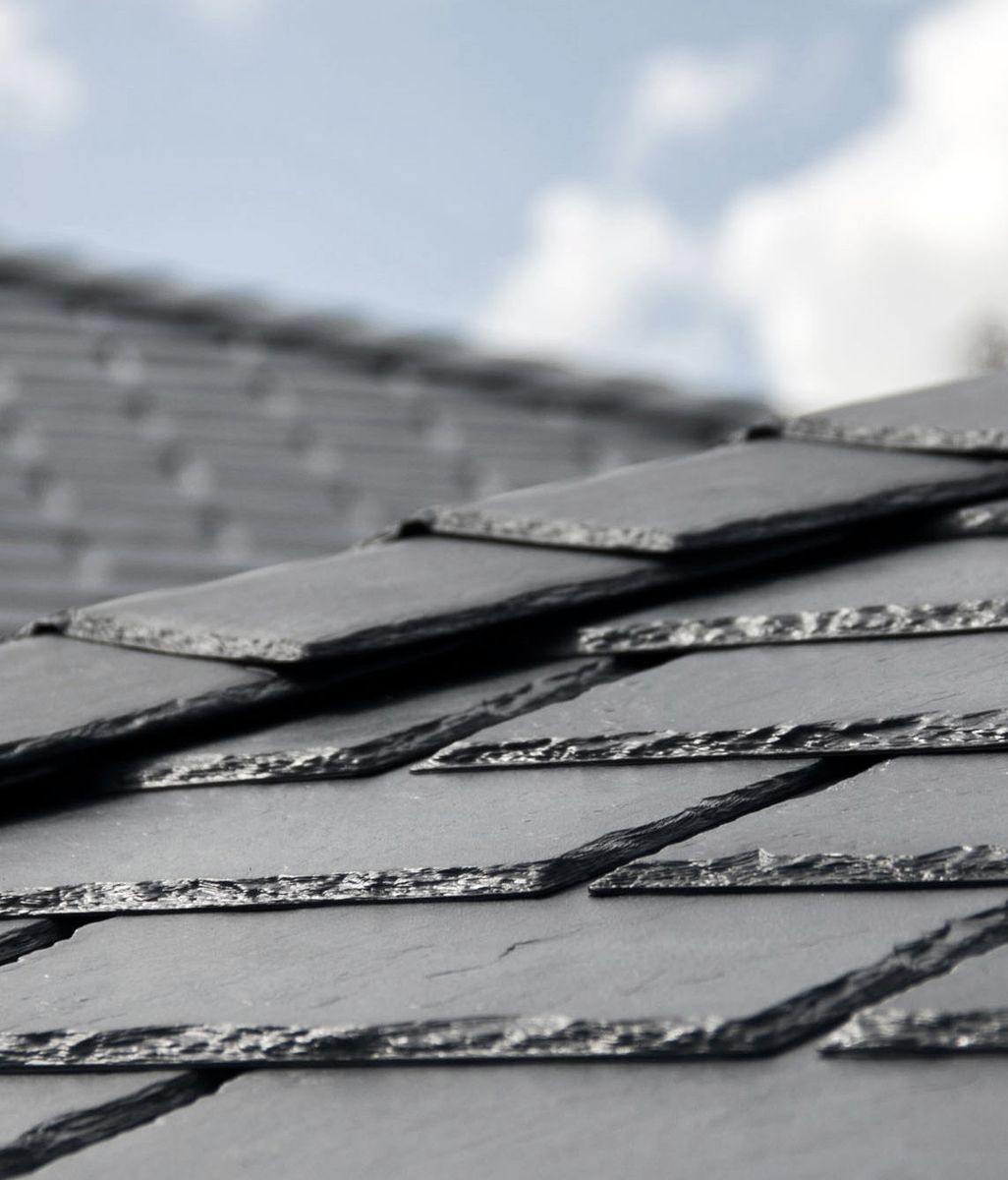A sustainable alternative to slate roofing that doesn’t compromise aesthetics