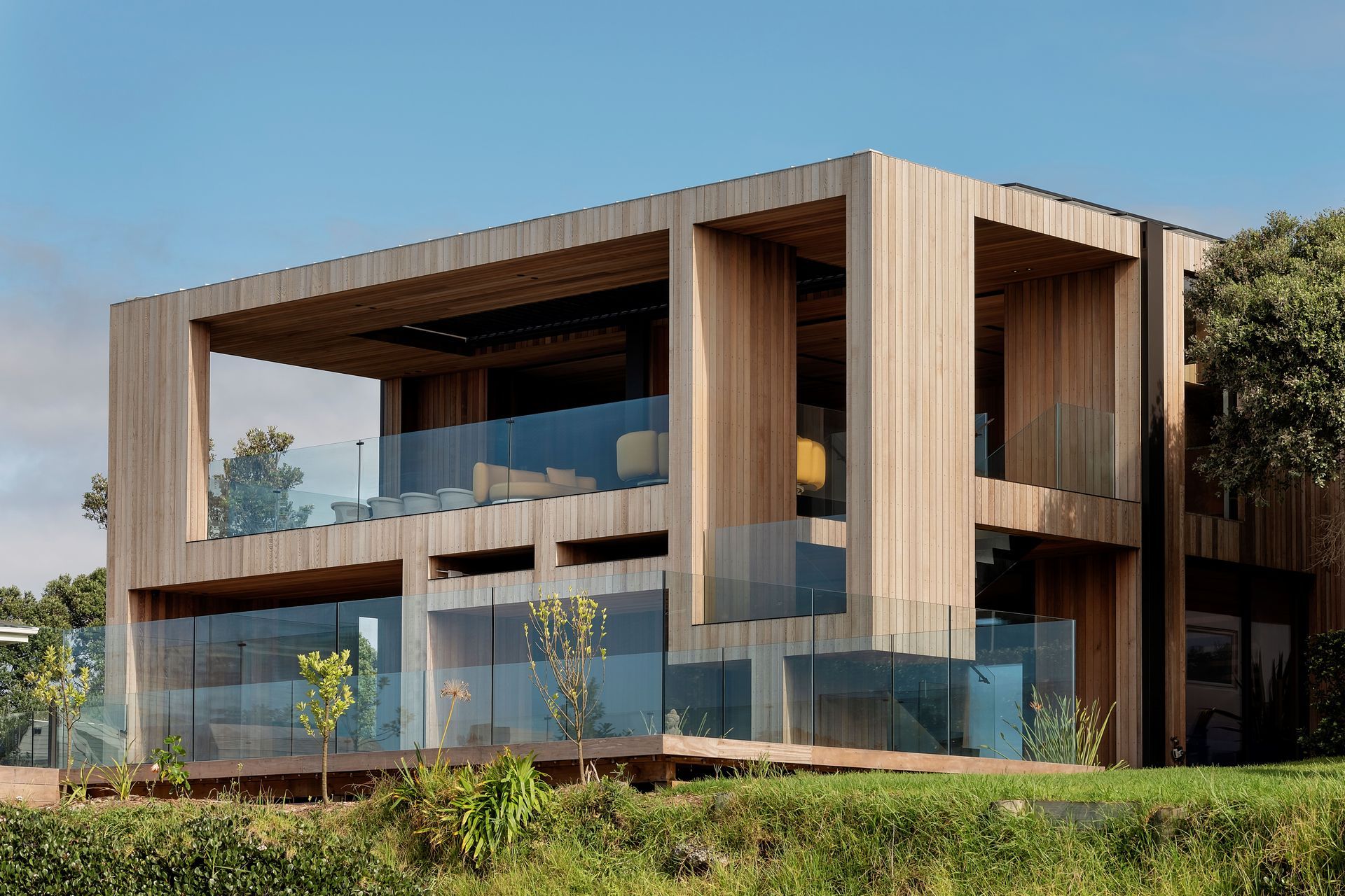 Western Red Cedar can be stained, oiled or coated to create different colour tones.