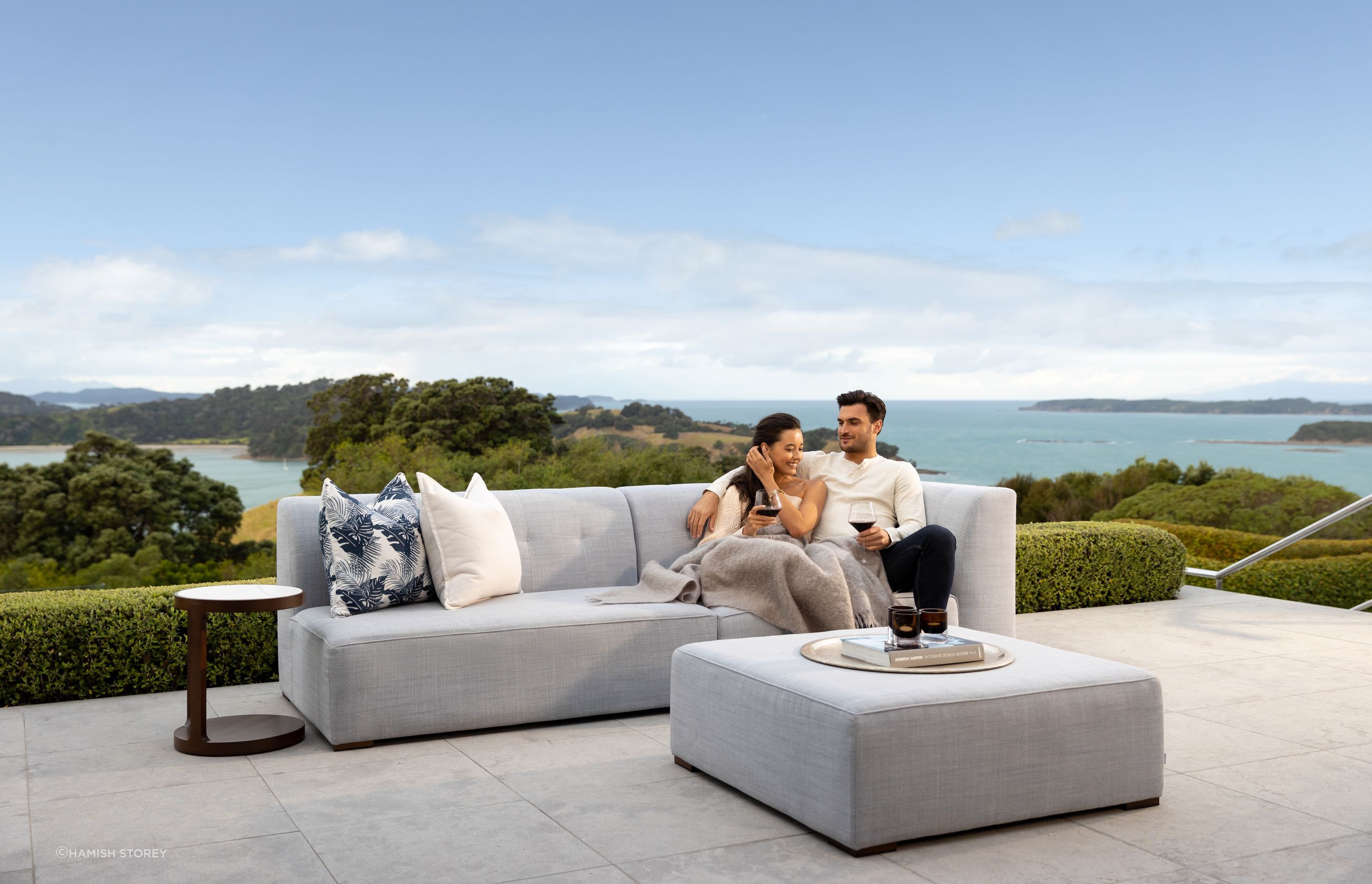 Designed to provide superb levels of comfort and versatility, the Azur modular sofa has a monolithic rectangular profile and buttoned back detailing.