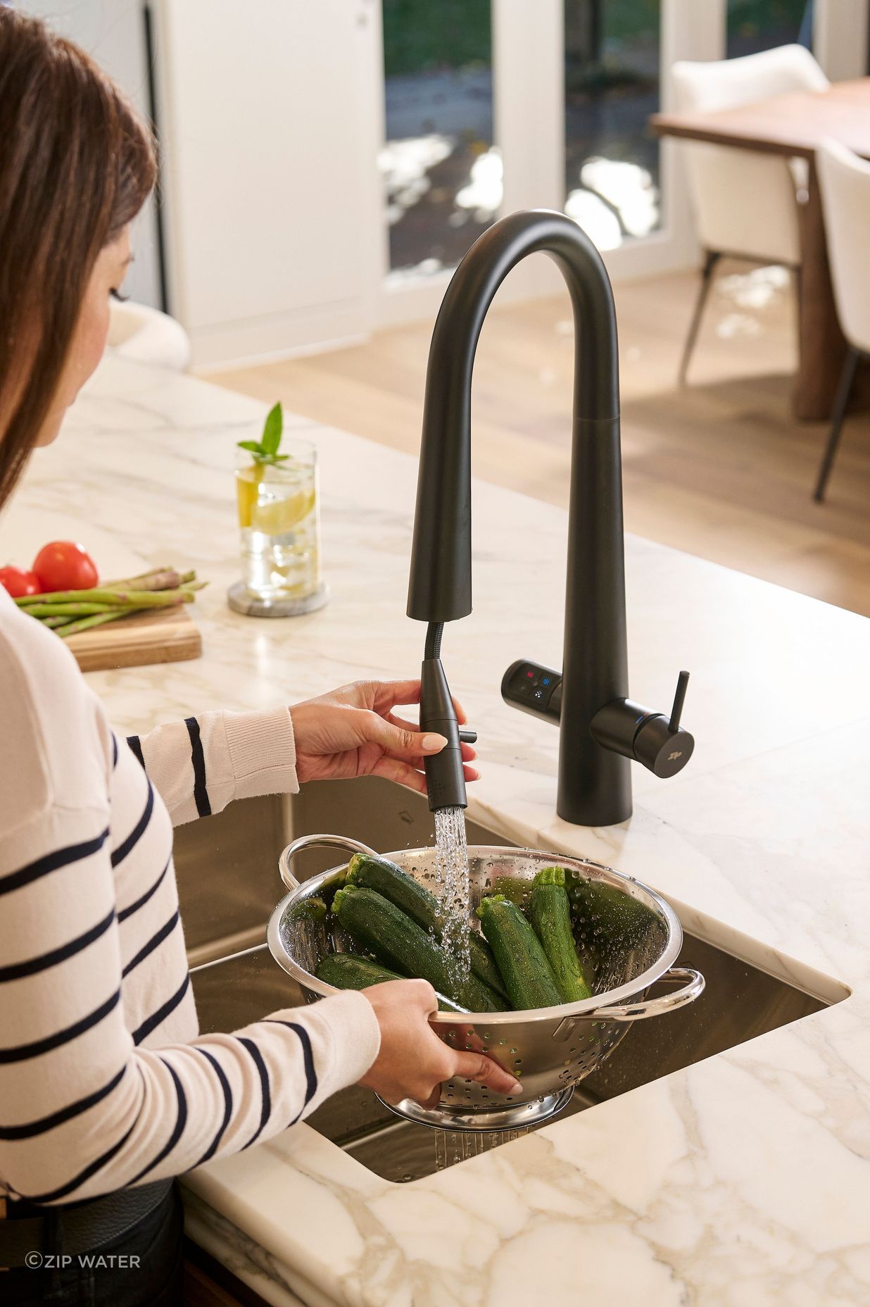 The HydroTap Celsius Plus All-In-One Pull-Out is ideal for preparing food.
