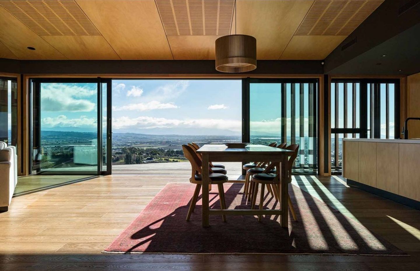 The Euroslider Bi-parting Sliding Door features in Tasman View House, winner of the 2018 NZIA Nelson/Marlborough Architecture Awards.