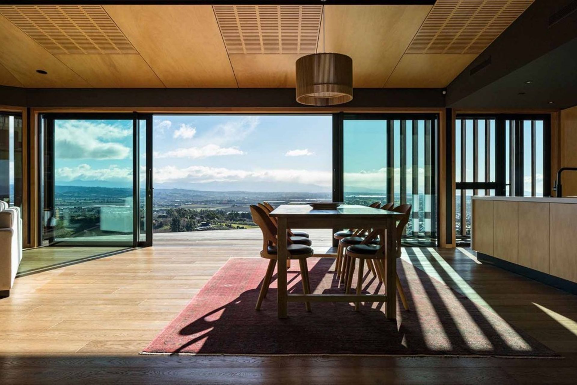 The Euroslider Bi-parting Sliding Door features in Tasman View House, winner of the 2018 NZIA Nelson/Marlborough Architecture Awards.
