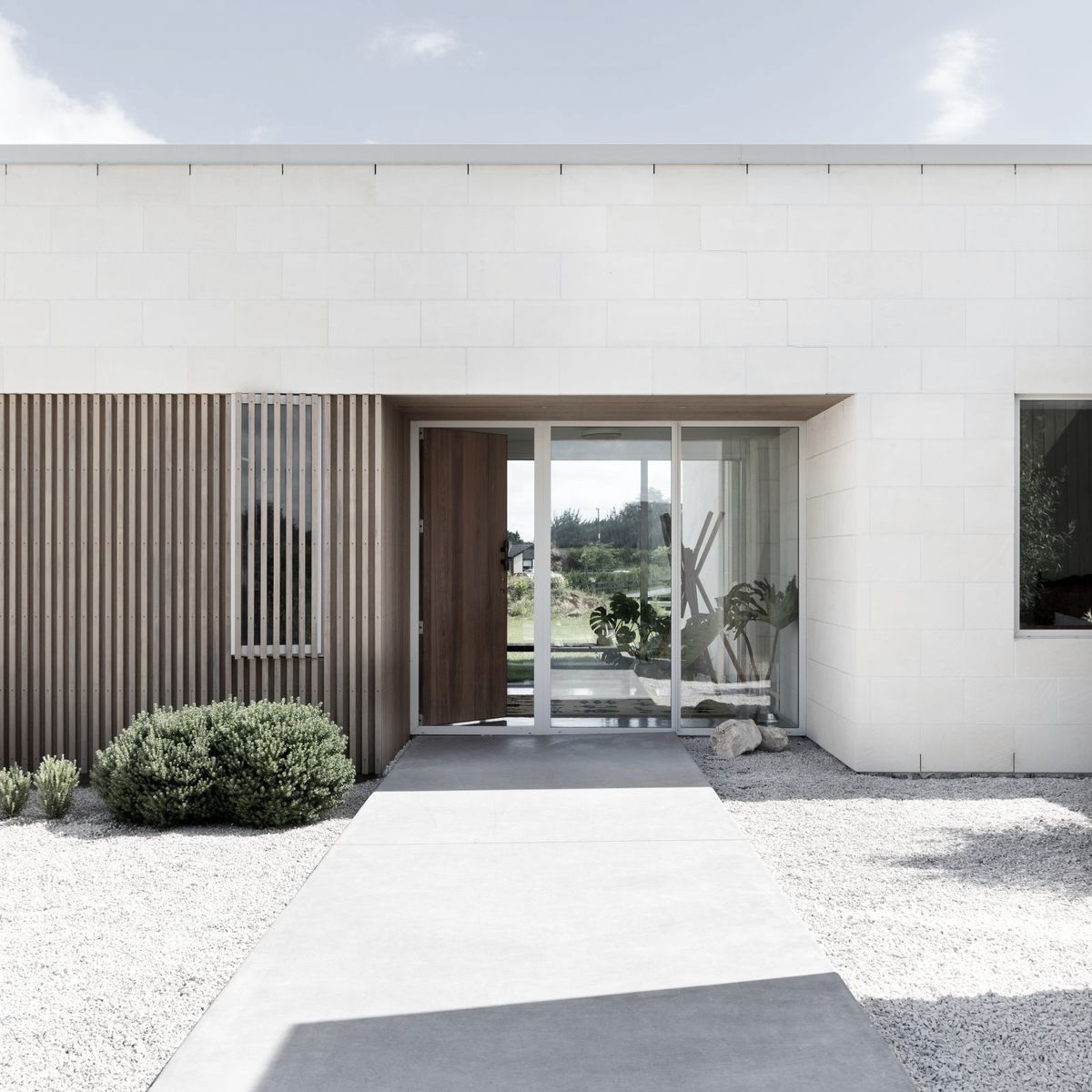 Benefits of using local Ōamaru limestone for your build