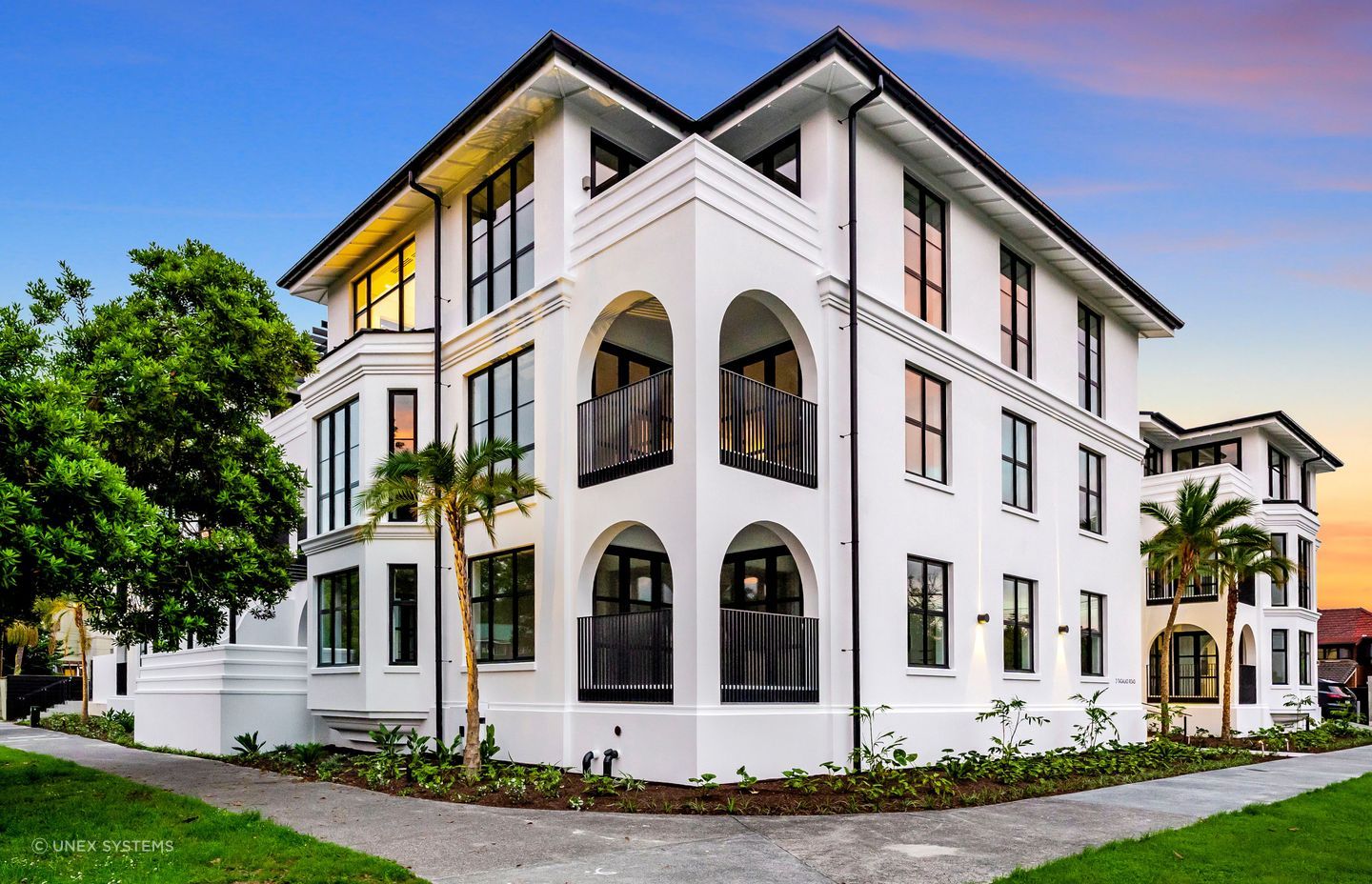 Professional work will yield professional results, crucial for large balustrade projects like The Arches in Mission Bay by Unex Systems.