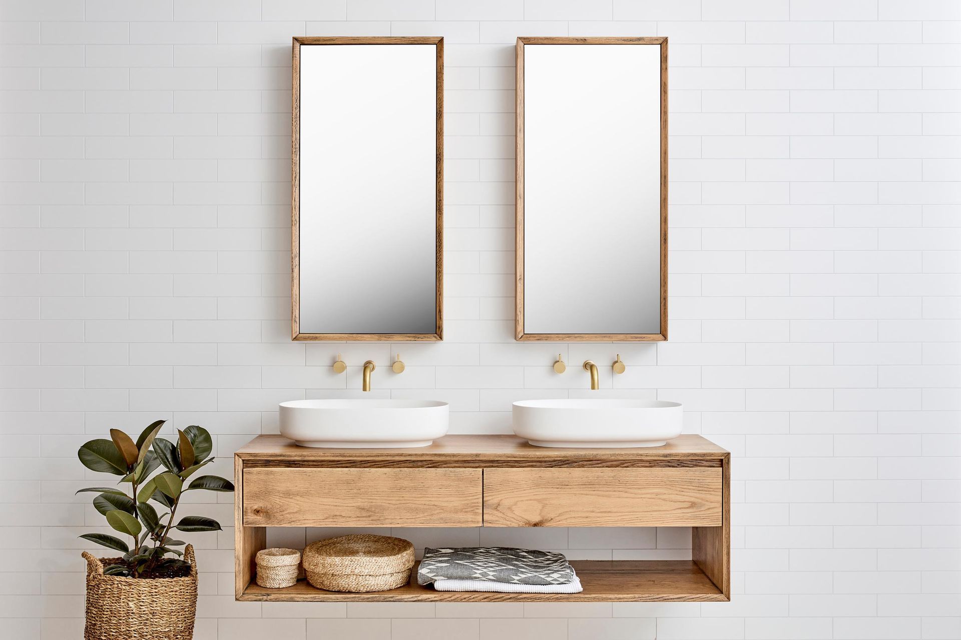 High-quality options like the Baxter Double Vanity allow you to showcase designer bathroom accessories