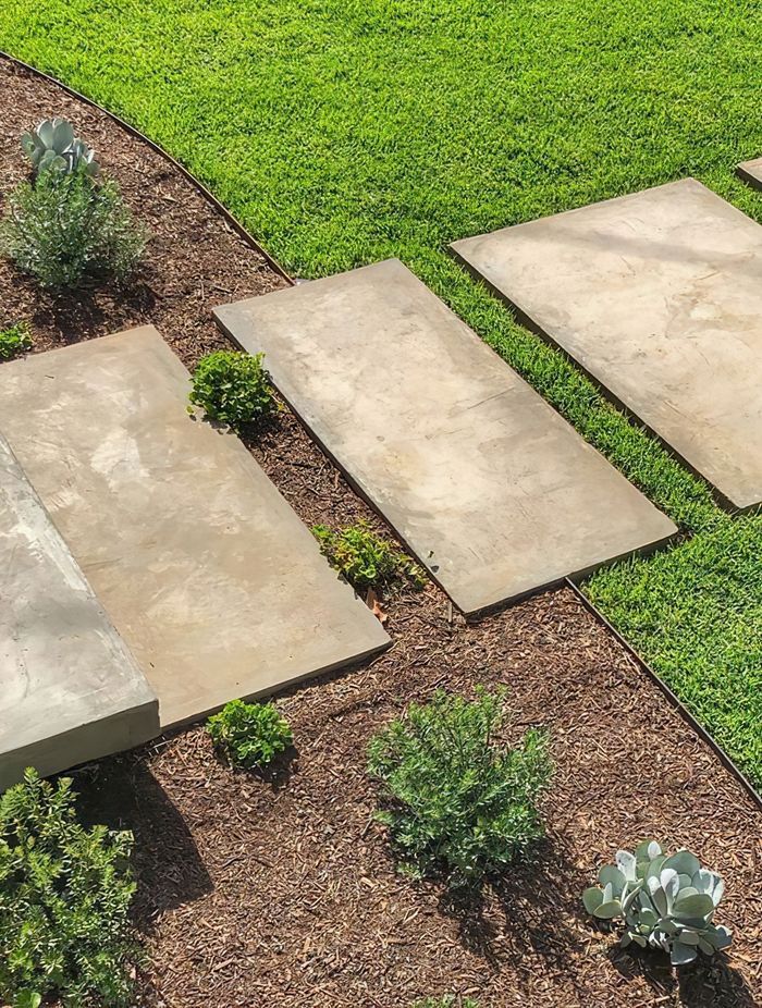 Zero-Flex Garden Edging offers various heights and panels, along with internal and external corners or straight connections, providing endless design possibilities.