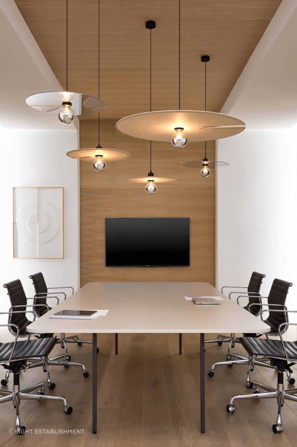 Made from fine synthetic felt, Mirro Soft Suspended offers a layer of acoustic absorption.