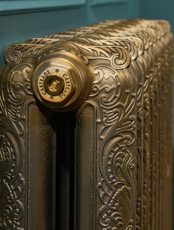gold-rococo-2col-1080-1080-1024x1024-v2.jpg