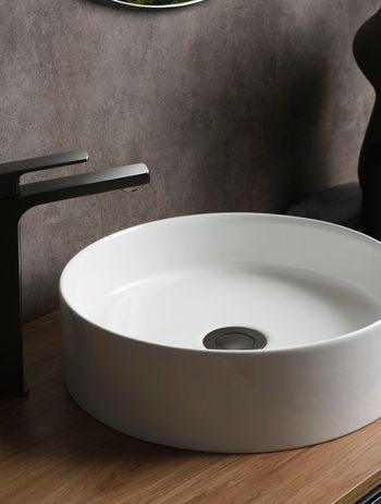 Swept Tower Basin Mixer in Gunmetal