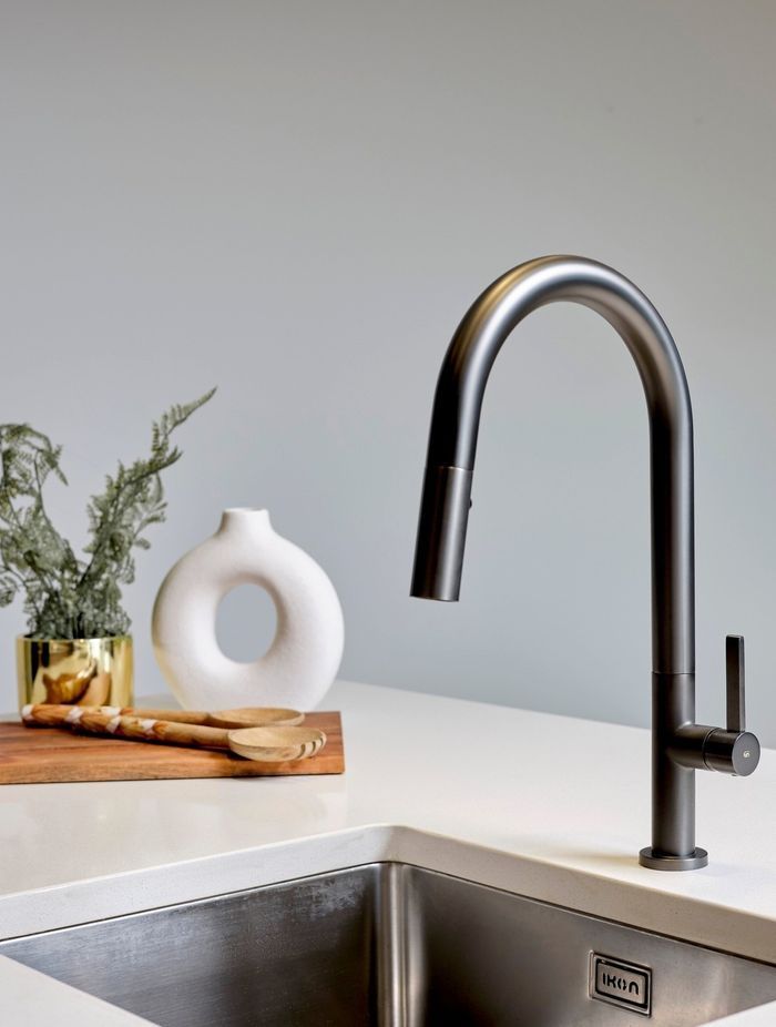 Luxe Sink Mixer in Gunmetal