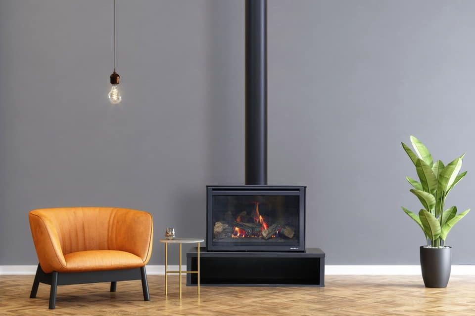 A space-saving design, the I30-X Gas freestanding fireplace is available in two base options.