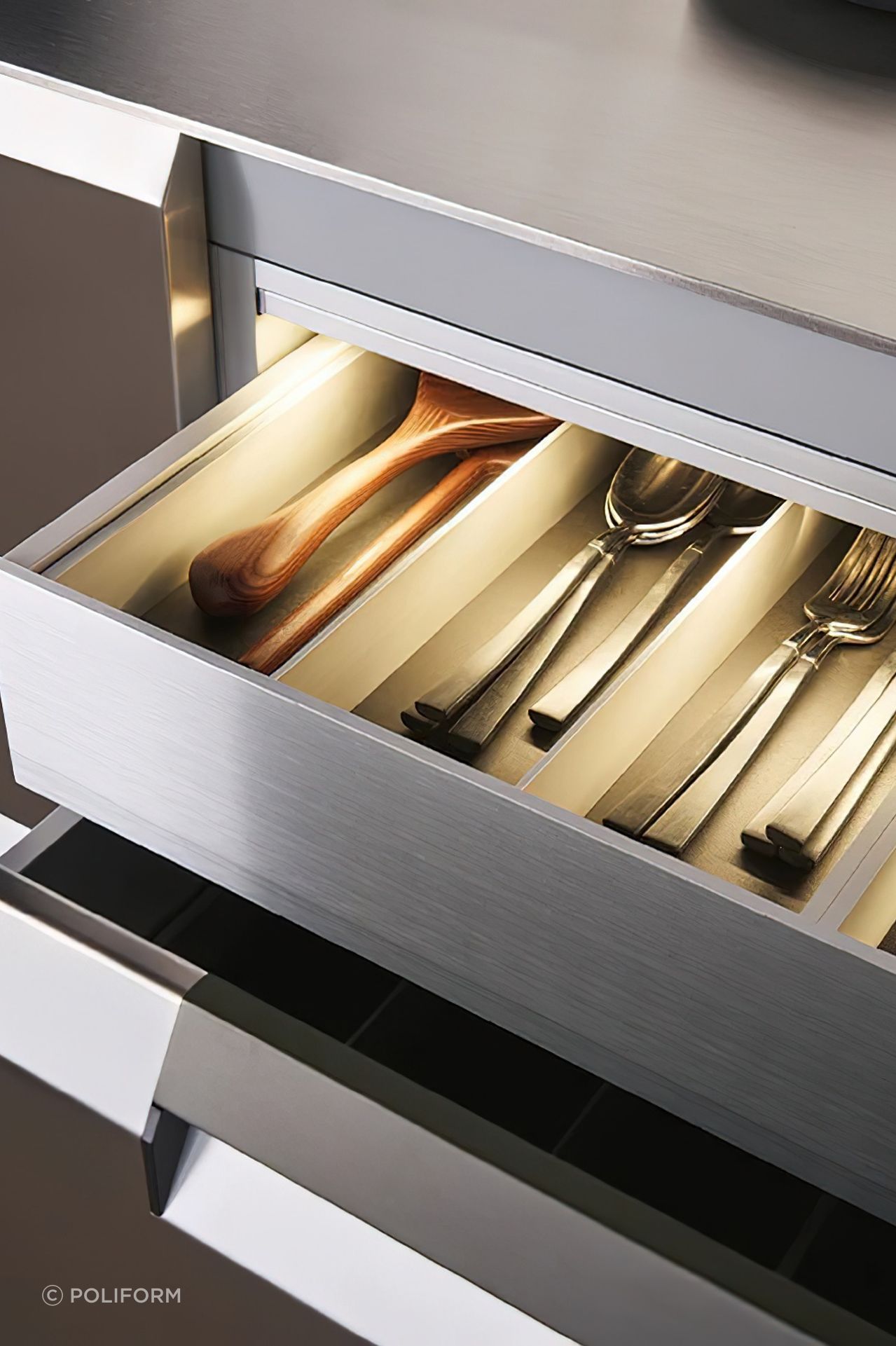 imgi38Poliform-Web-Stainless-Steel-Kitchen-Blog-01326167fd-fe20-4cbf-b2cb-c0a3925eab21920x-v2.jpeg