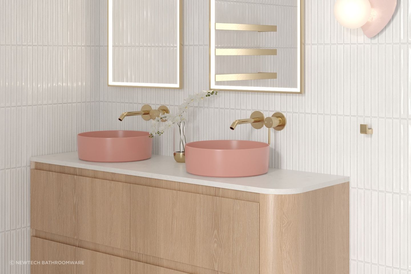 The 'Angolo' Vanity