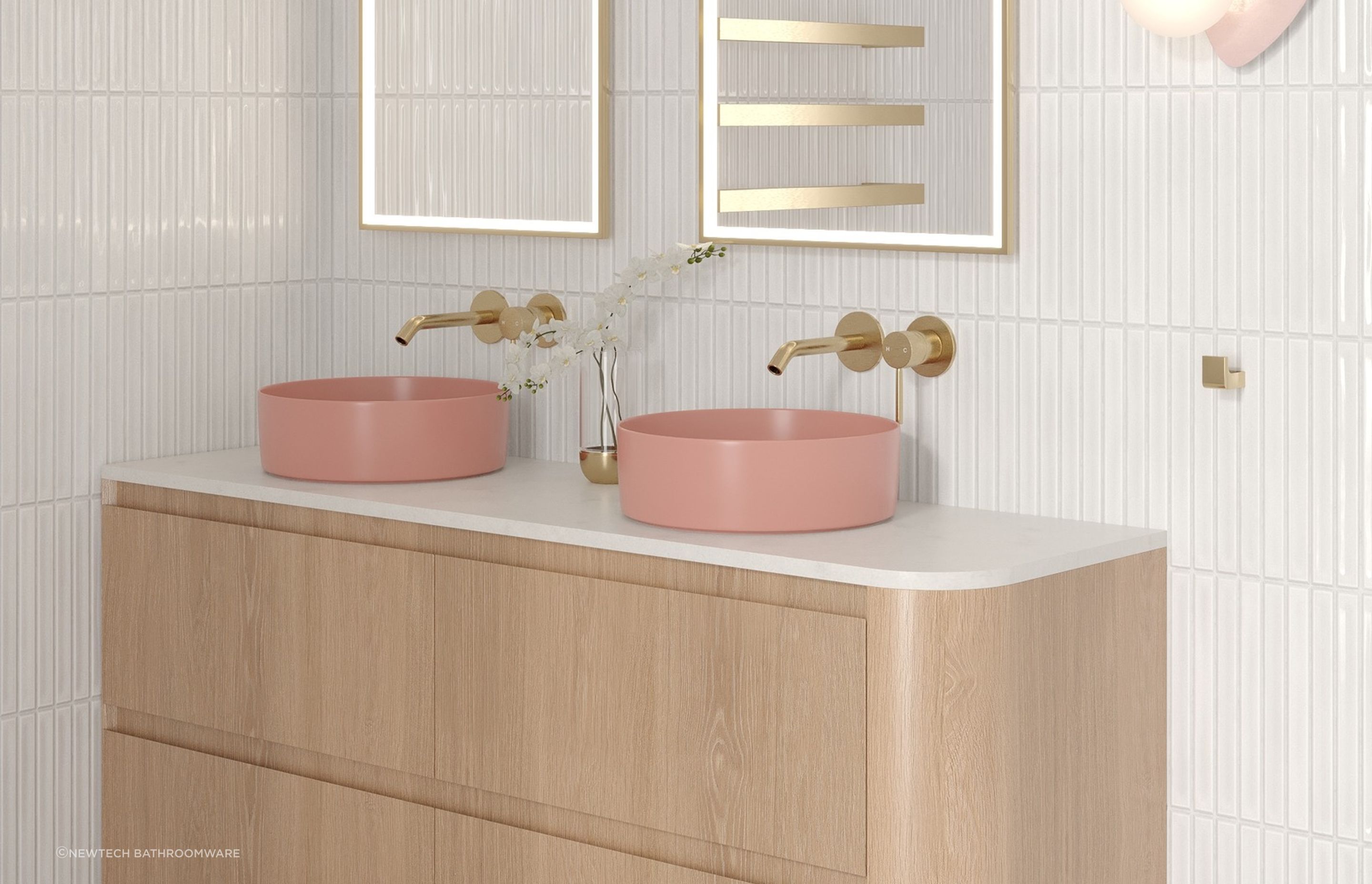 The 'Angolo' Vanity