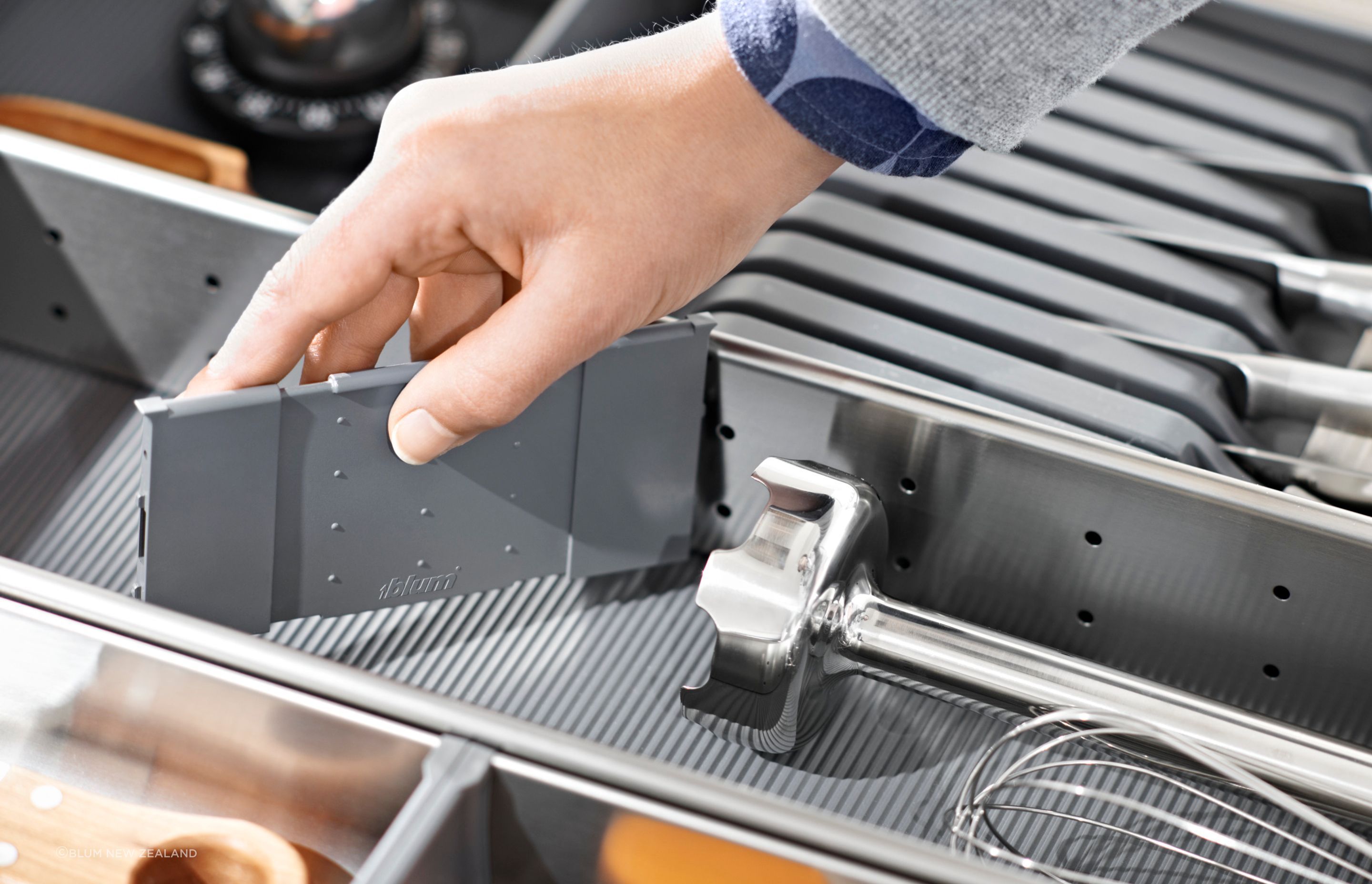 “ORGA-LINE features high-quality stainless steel trays and utensil dividers, which makes it easy to clean and dishwasher safe. The practical and flexible dividing system can be re-arranged according to the buyer's personal storage requirements.”