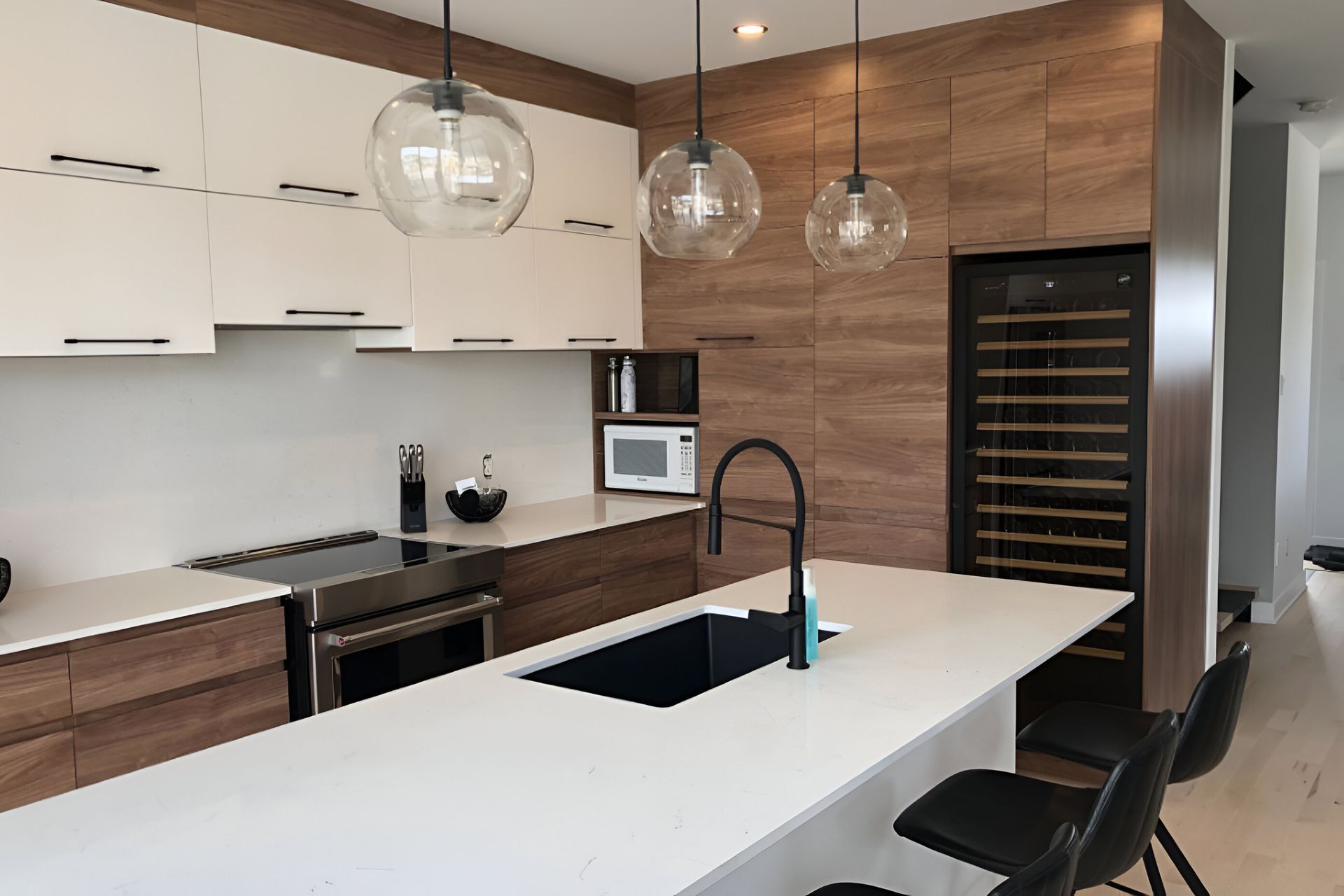 The La Premiére range offers wine enthusiasts an affordable way to protect your wine, ensuring graceful maturing with EuroCave's superior technology.