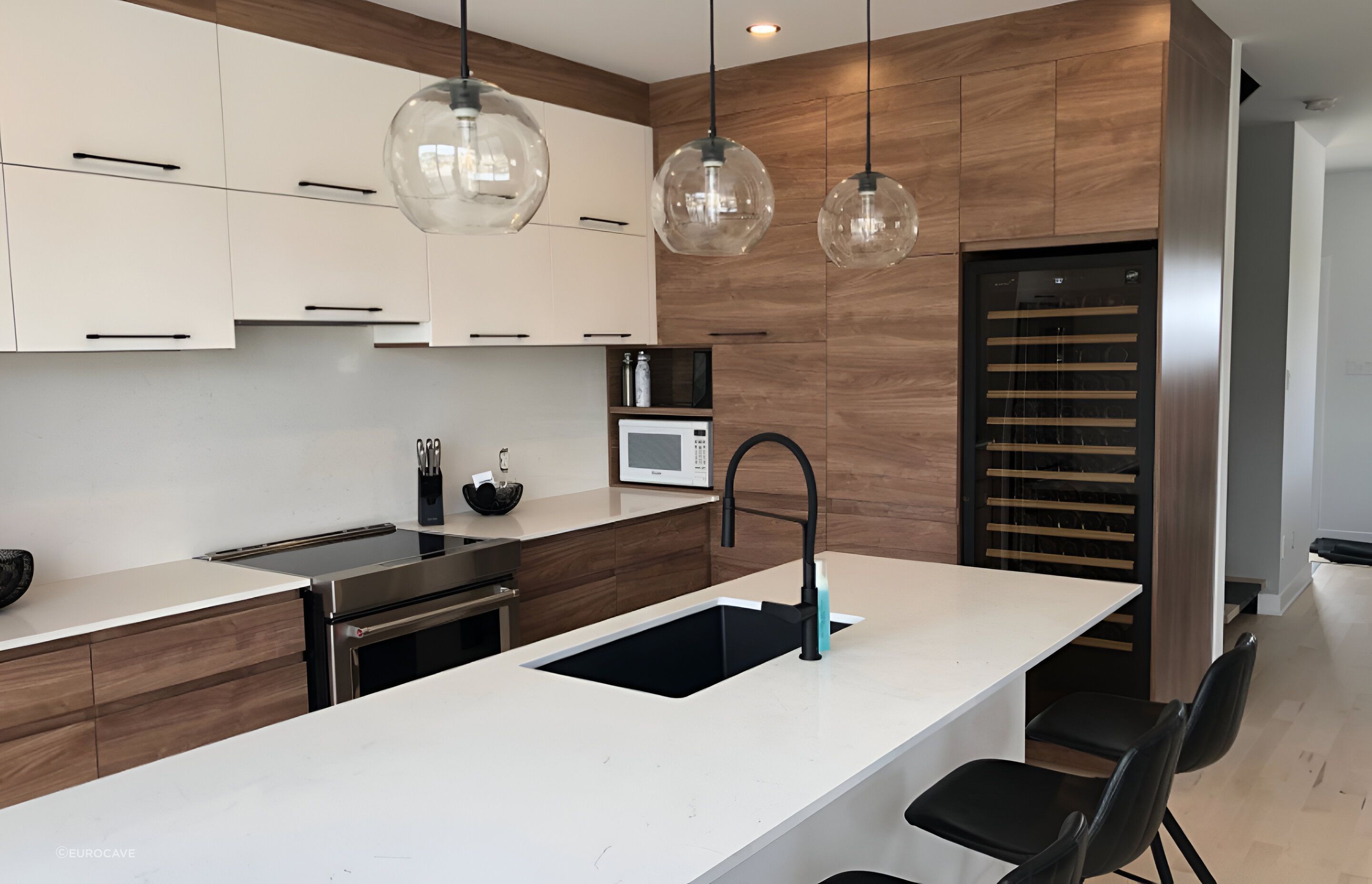 The La Premiére range offers wine enthusiasts an affordable way to protect your wine, ensuring graceful maturing with EuroCave's superior technology.