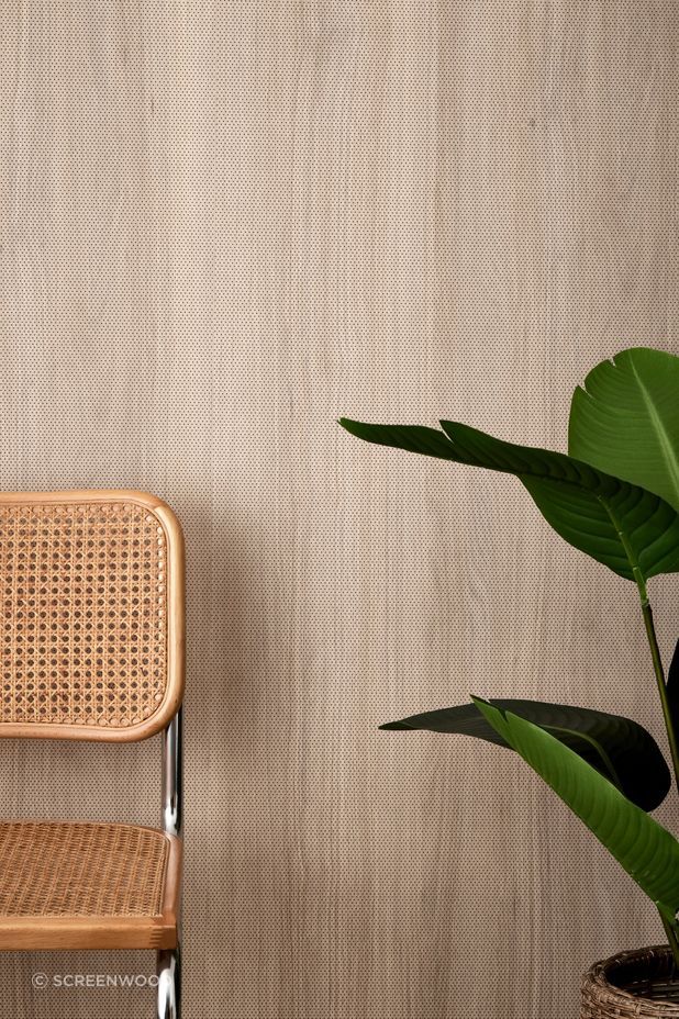 SOUNDLINA in American oak.