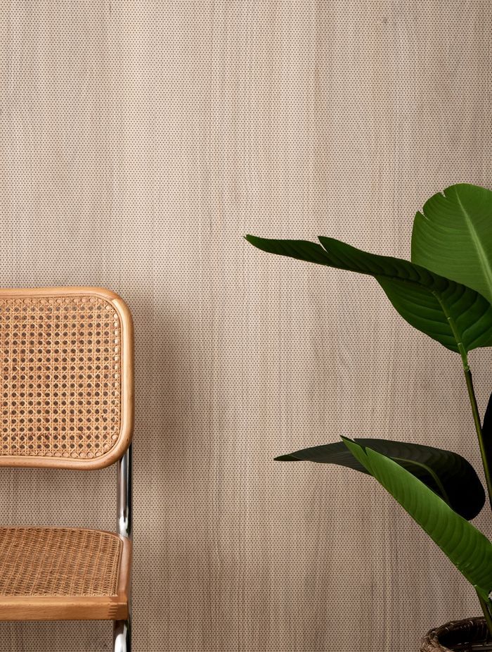 SOUNDLINA in American oak.