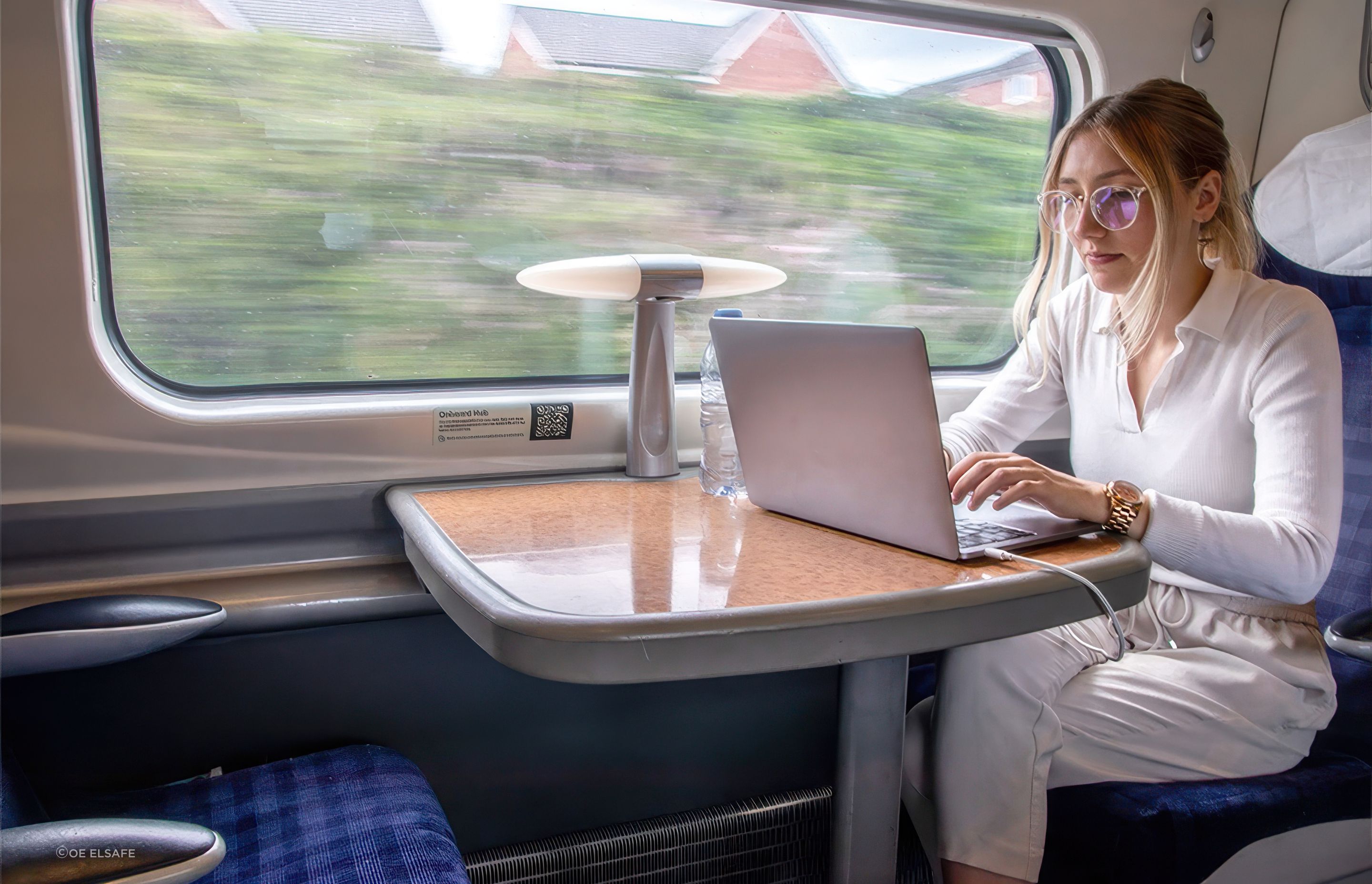 train-passenger-gigapixel-standard-v2-4x.jpeg