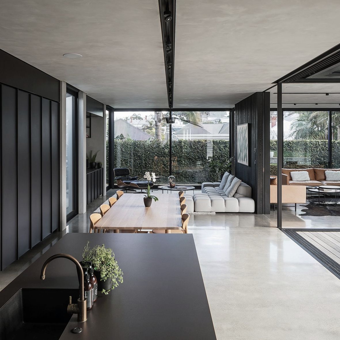 Polished plaster: A definitive guide on the sophisticated textured finish