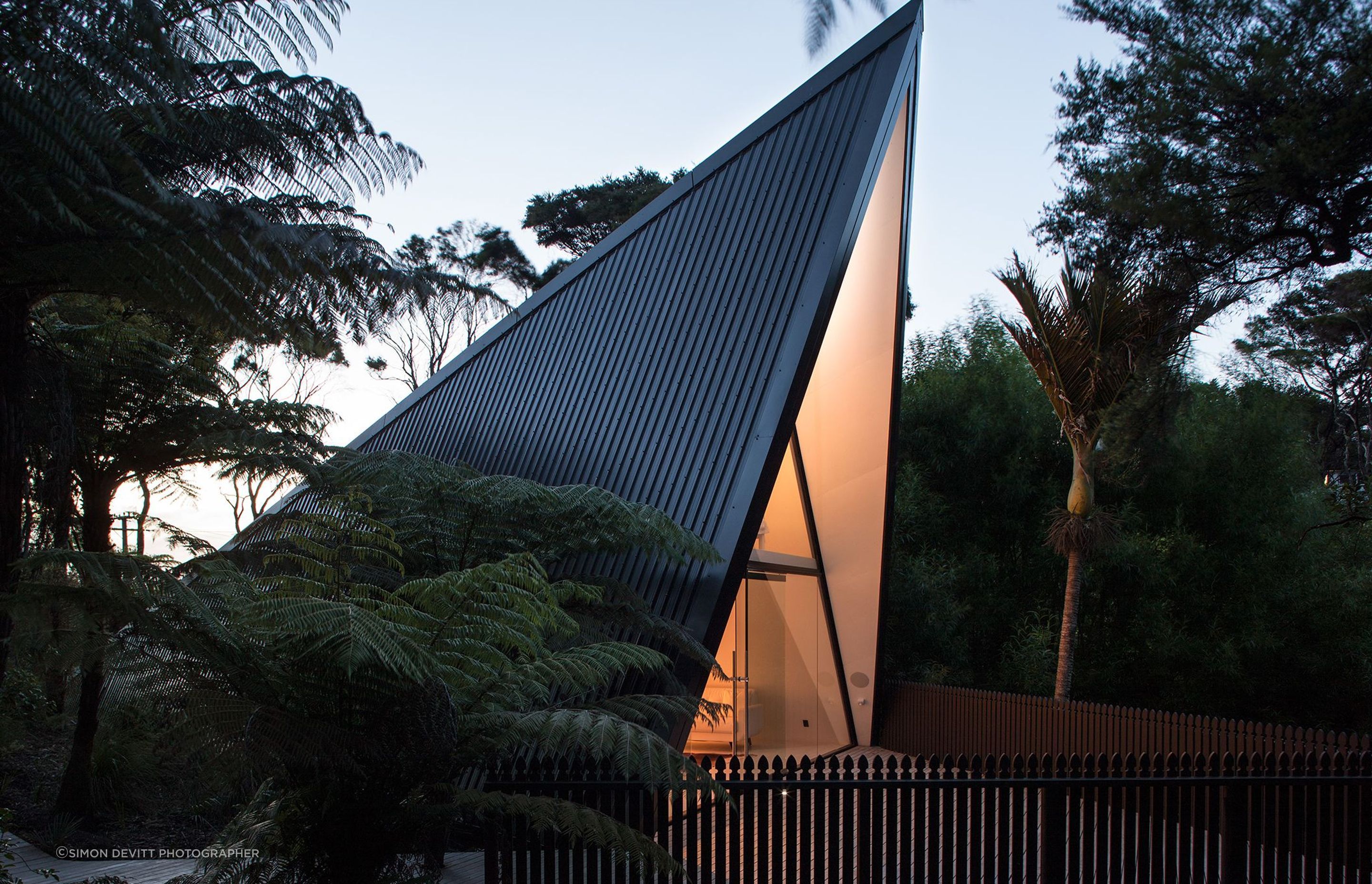 Chris Tate's Tent House on Waiheke Island utilises Colorsteel to clad both the roof and walls of this unusual A-frame structure.