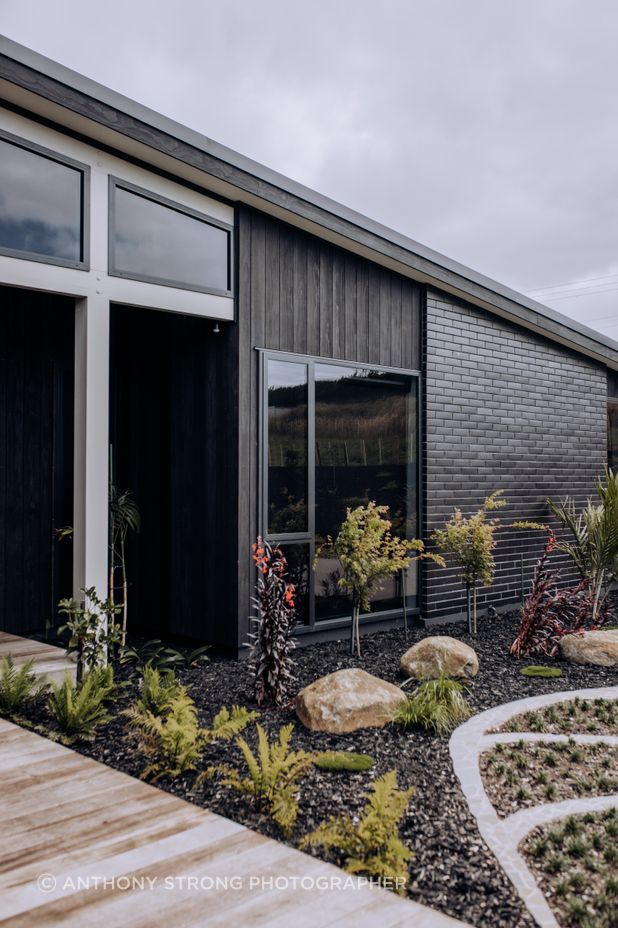 “Continuing to build high-quality architectural homes locally under the new VDP umbrella, growing our client base for future work and completing our first two major projects has been a highlight,” says van Tiel.