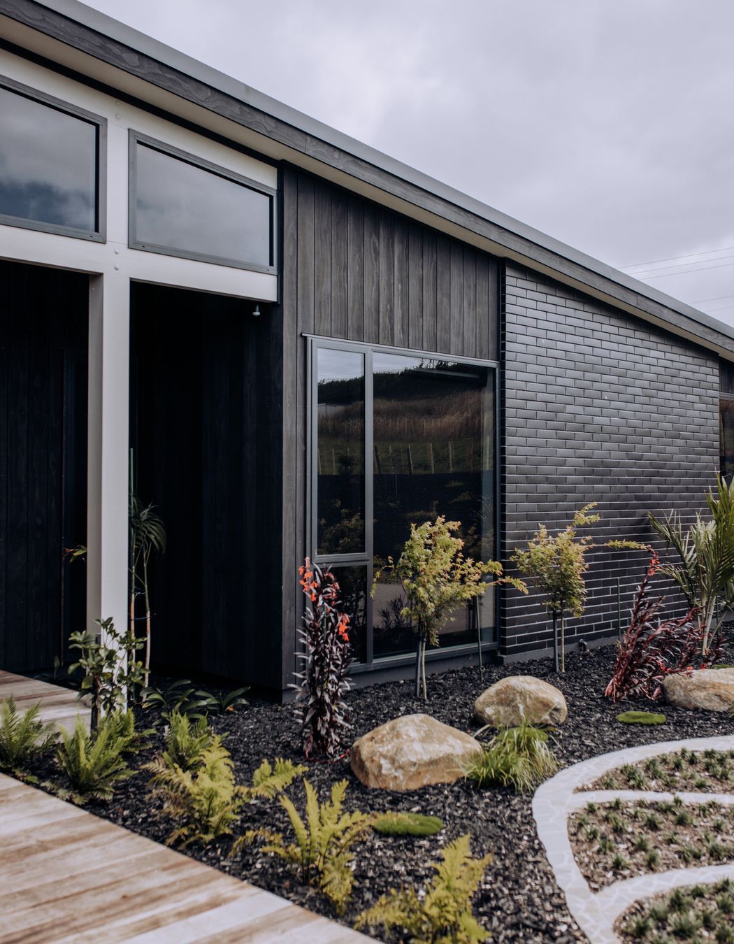 “Continuing to build high-quality architectural homes locally under the new VDP umbrella, growing our client base for future work and completing our first two major projects has been a highlight,” says van Tiel.