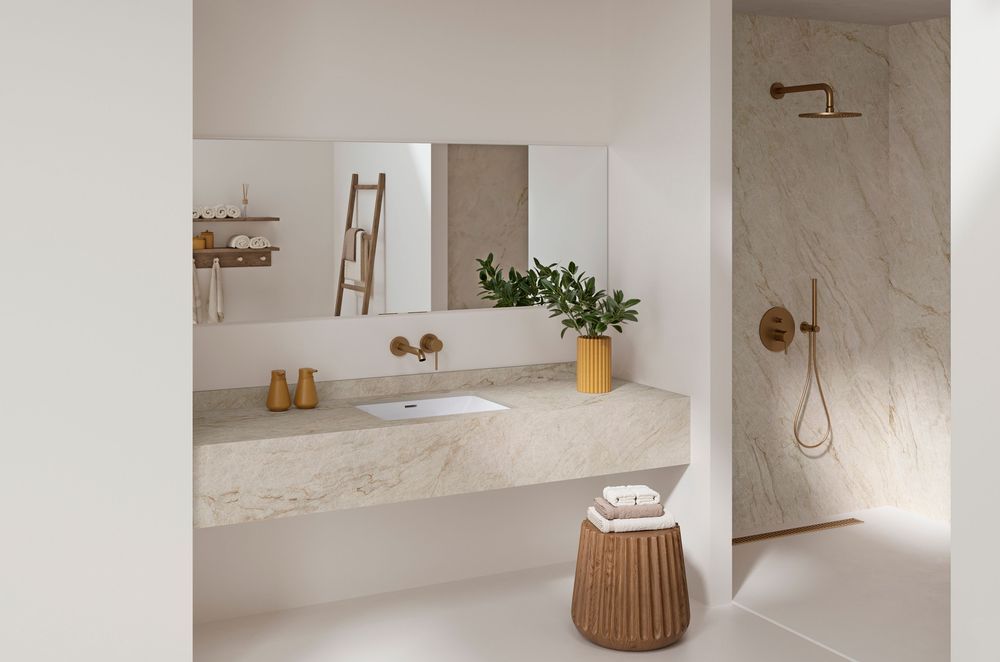 02TajMahalbathroomv2.jpg
