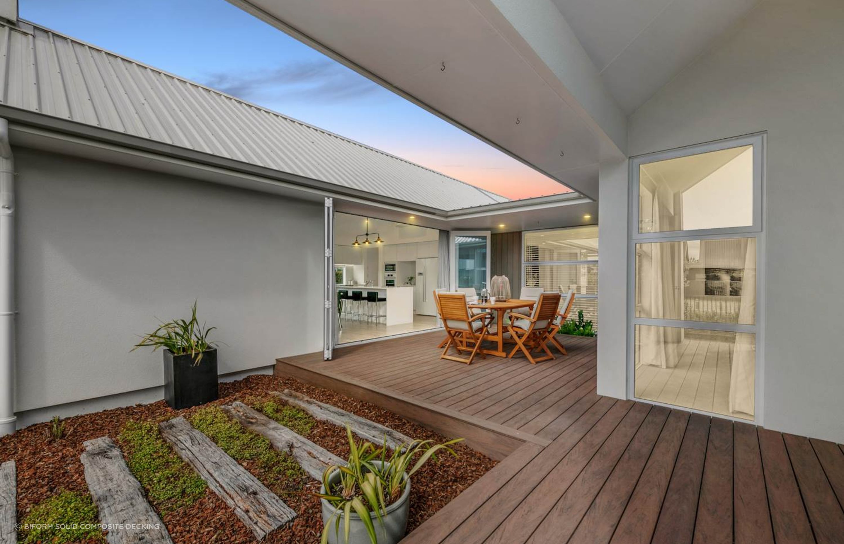 Composite is an ideal choice for coastal or humid areas like Auckland, Northland, or the West Coast.